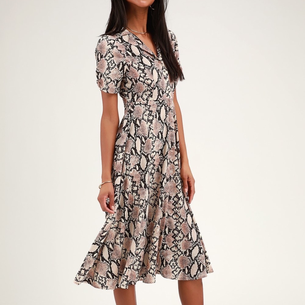 Lulu’s Beige Snake Print Collared Midi Dress - image 1